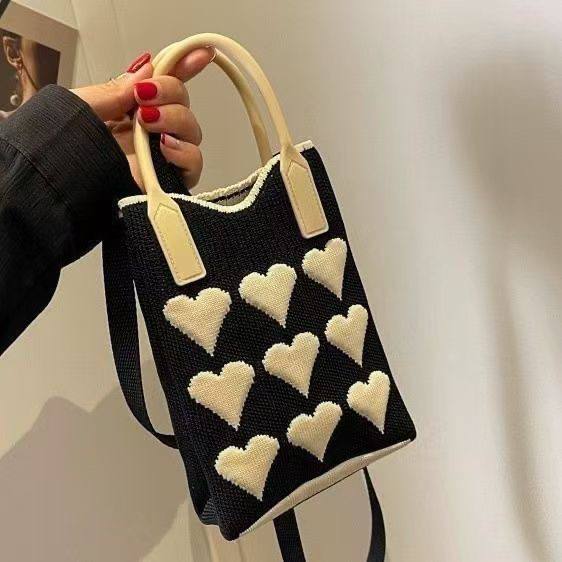 Heart Knit Mini Tote Bag - Image 2