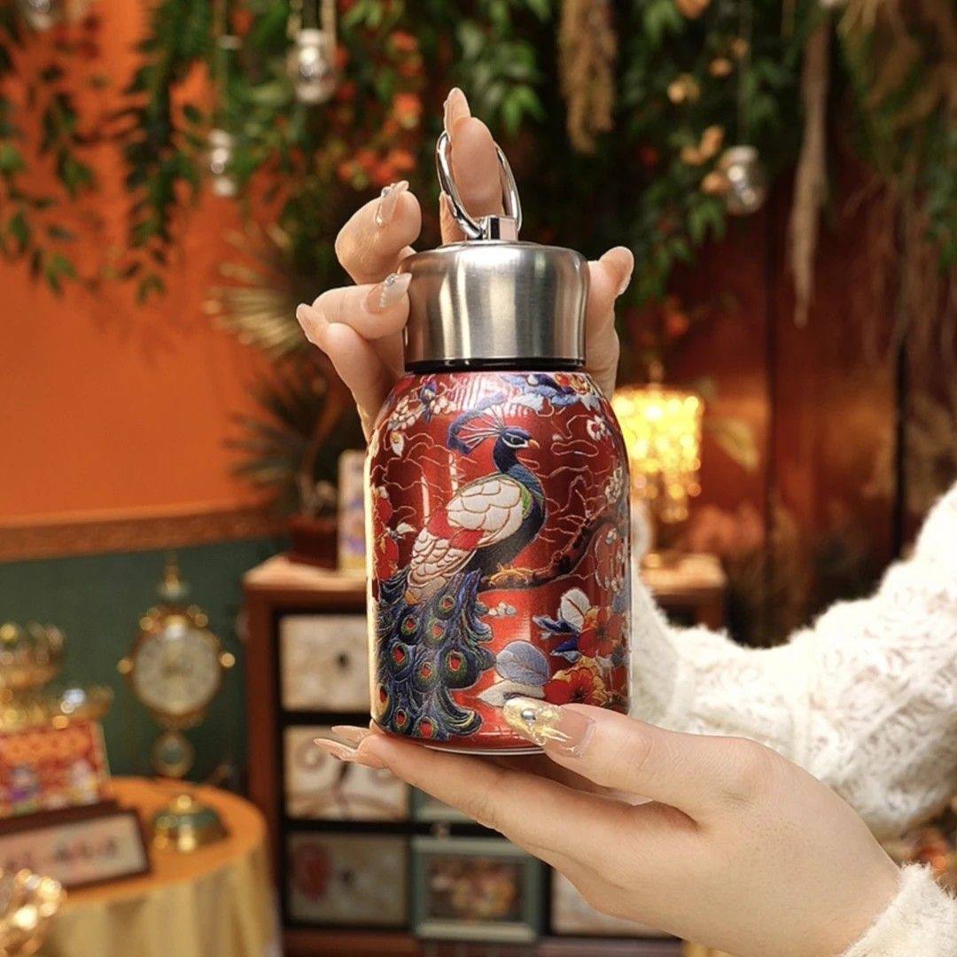 Chubby Thermal Flask | 小胖丁保温杯 - Image 3